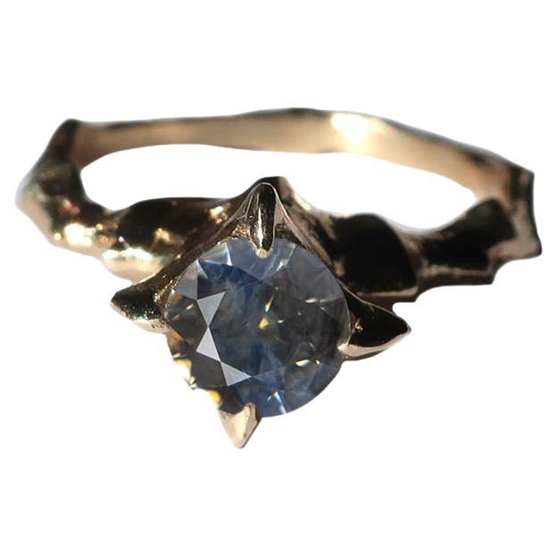 14 Karat Yellow Gold Claw Bi-Color Sapphire Ring