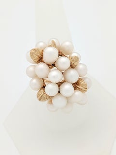 14 Karat Yellow Gold Cluster Pearl and Gold Leaf Estate Ring