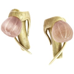 Eighteen Karat Yellow Gold Contemporary Cocktail Fig Earrings With Pink Onyx