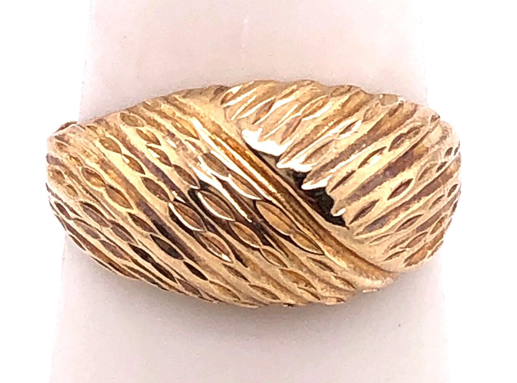Women's or Men's 14 Karat Yellow Gold Contemporary Free Form Ring For Sale