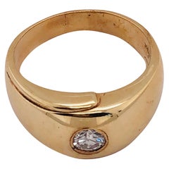 14 Karat Gelbgold Zeitgenössischer Ring mit Diamant 0,33 Gesamtgewicht