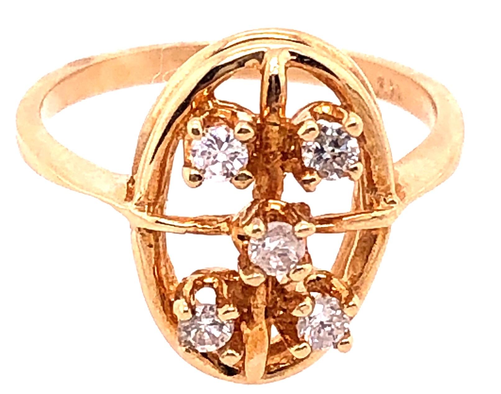14 Karat Yellow Gold Contemporary Ring ith Diamonds 0.50 Total Diamond Weight.
Size 7
3 grams total weight.