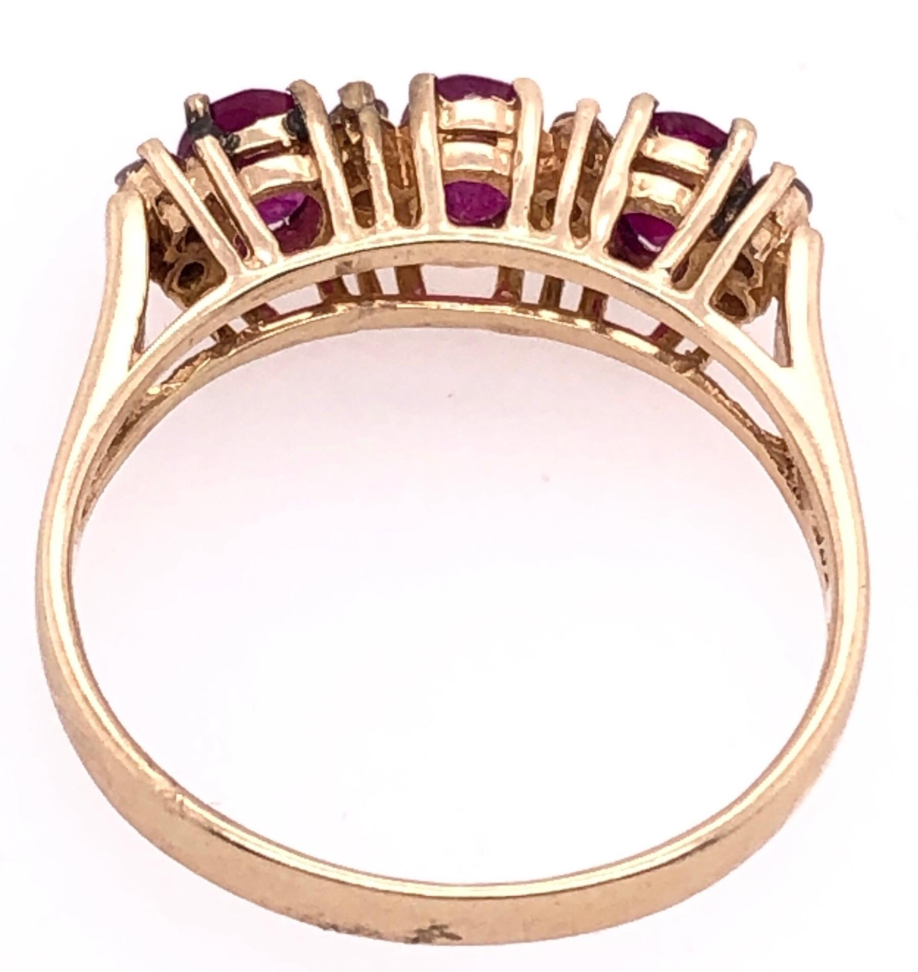 14 Karat Yellow Gold Contemporary Ruby and Diamond Ring For Sale 1