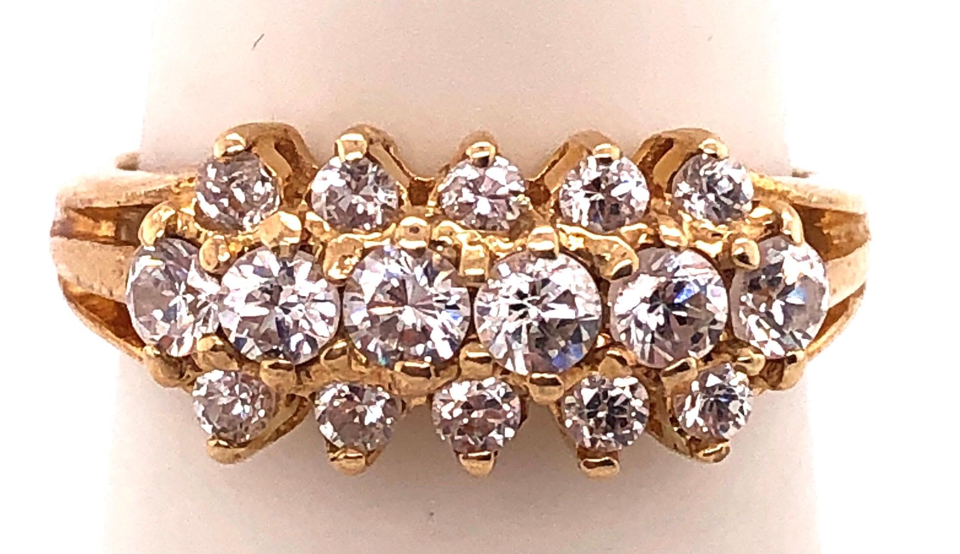 14 Karat Yellow Gold Contemporary Three-Tier Diamond Ring 1.00 TDW In Good Condition For Sale In Manhasset, NY