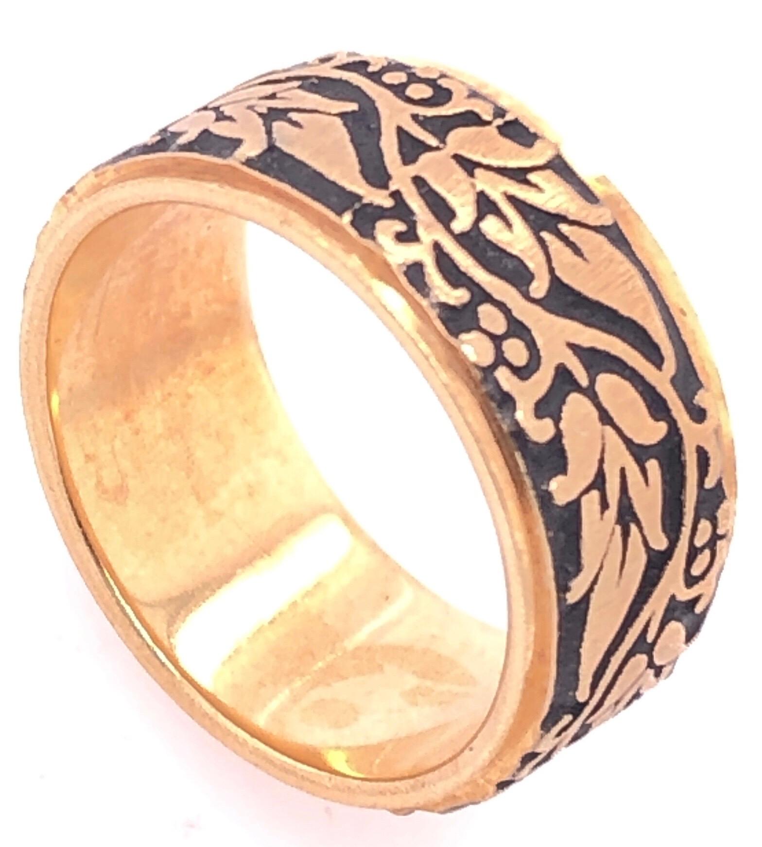 Women's or Men's 14 Karat Yellow Gold Continuous Etched Floral Wedding Band / Wedding Ring For Sale