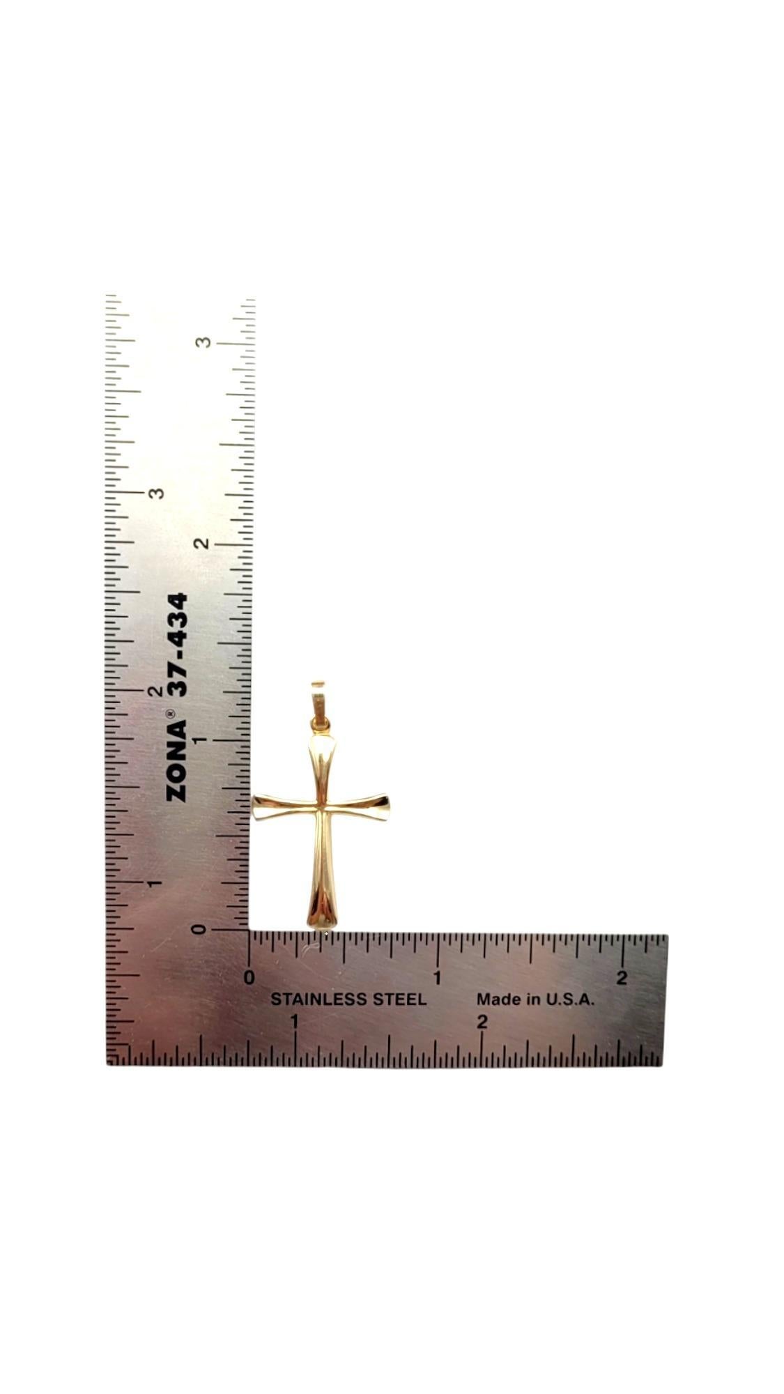 Breloque croix en or jaune 14 carats n° 20349 en vente 3