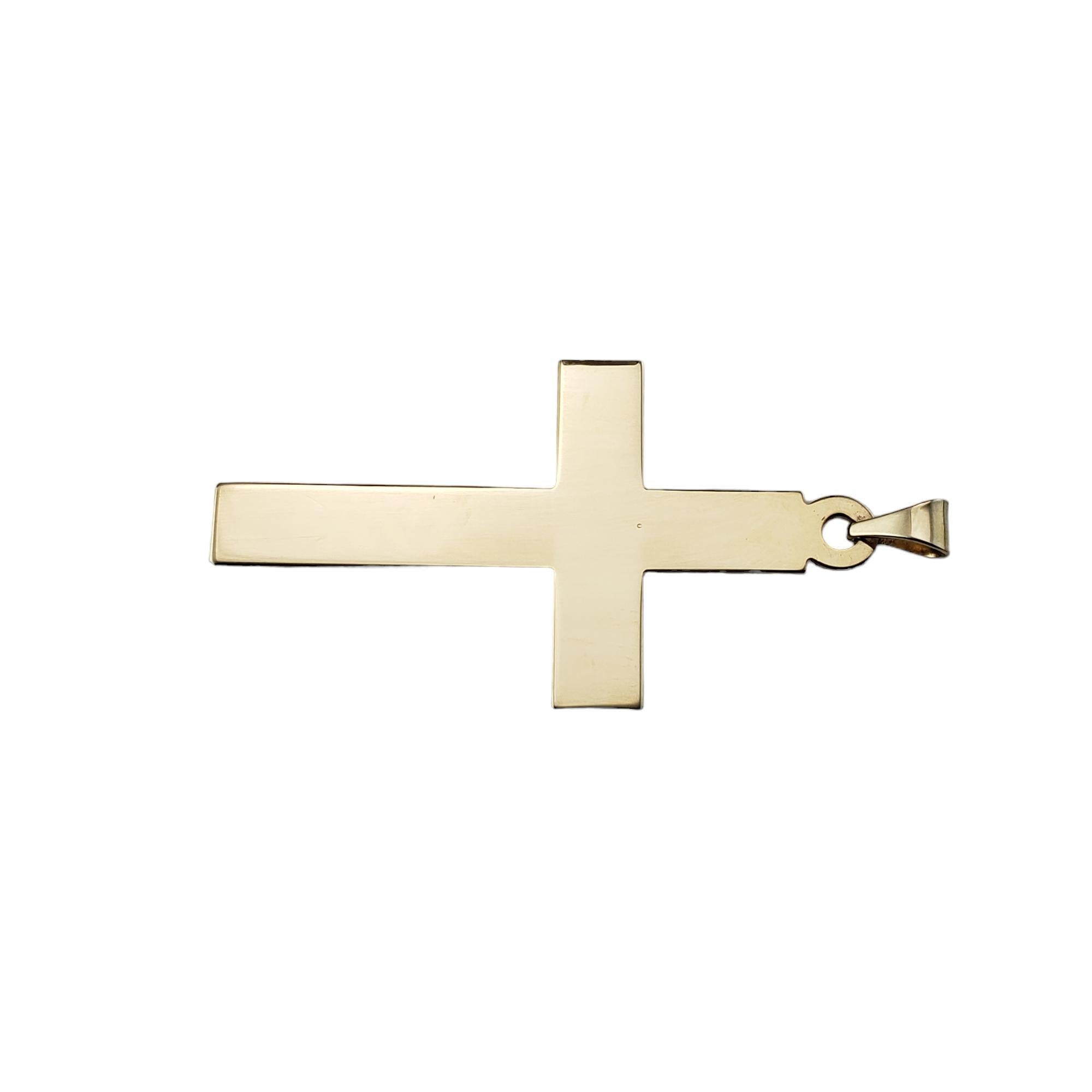 14 Karat Yellow Gold Cross Pendant #15581 In Good Condition For Sale In Washington Depot, CT