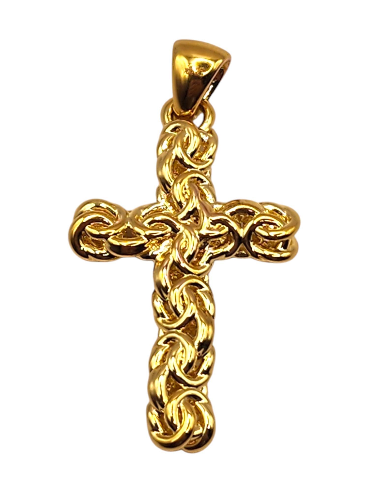 Pendentif croix en or jaune 14 carats n° 19994 Bon état - En vente à Washington Depot, CT