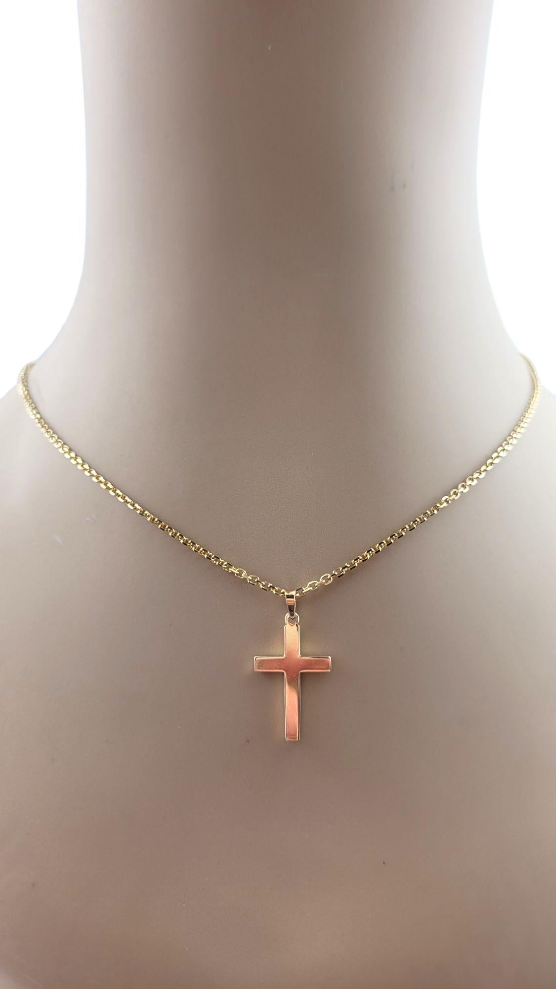 Pendentif croix en or jaune 14 carats #22240 en vente 6