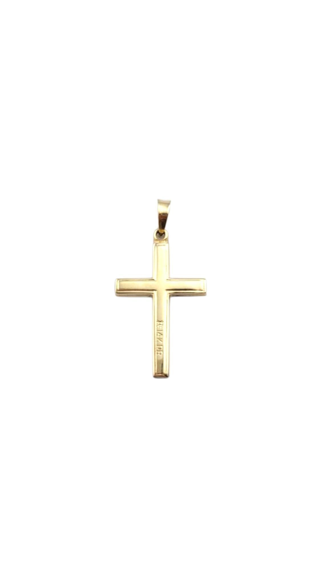 Pendentif croix creuse en or jaune 14 carats

Simple, significatif et doré - ce pendentif croix creuse en or jaune 14 carats offre un symbole de foi classique avec un design léger et élégant.

Taille : 22,9 mm X 13,9 mm X 1,7 mm

Longueur avec balle