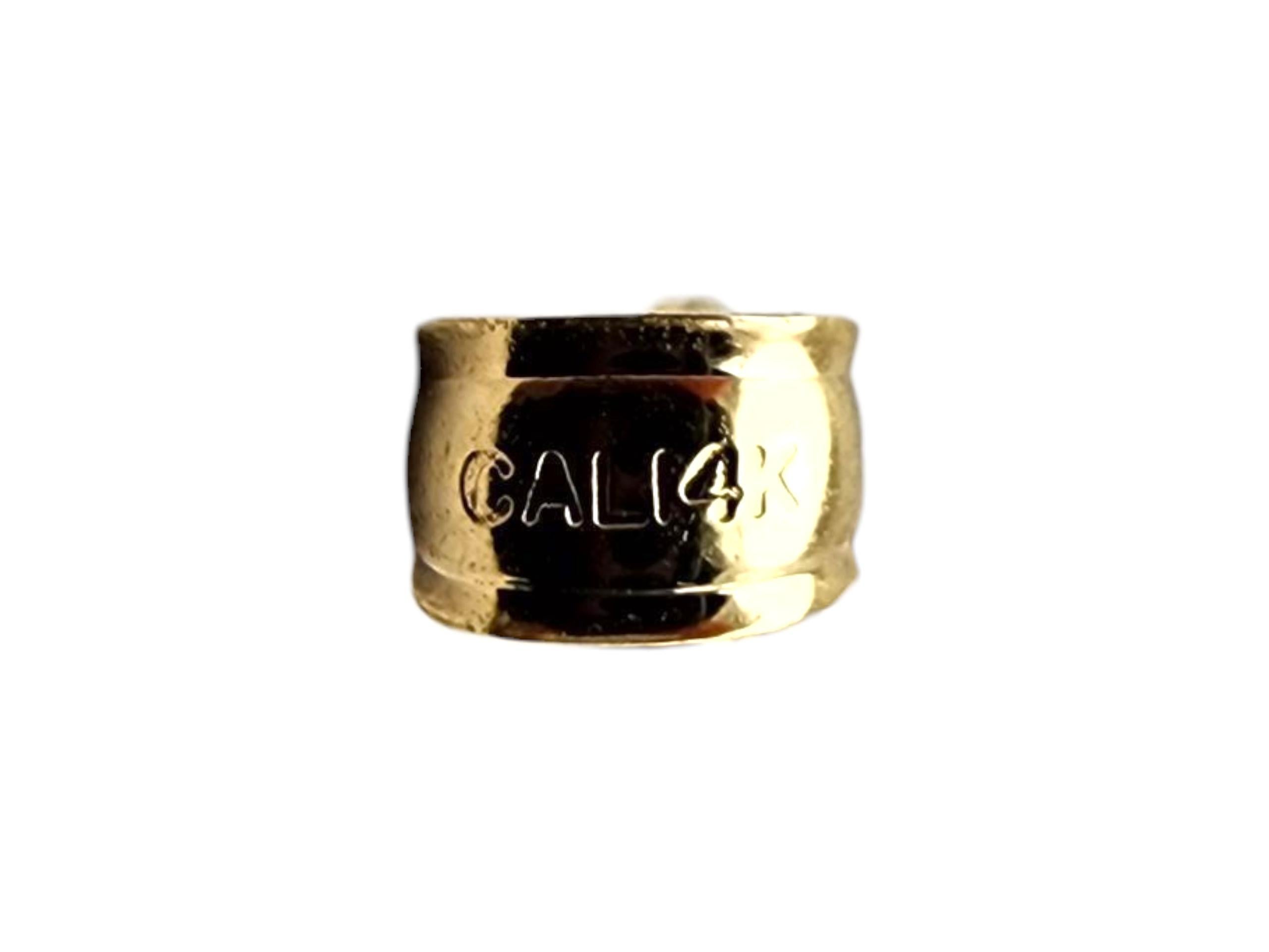 Pendentif croix en or jaune 14 carats #23696 en vente 1