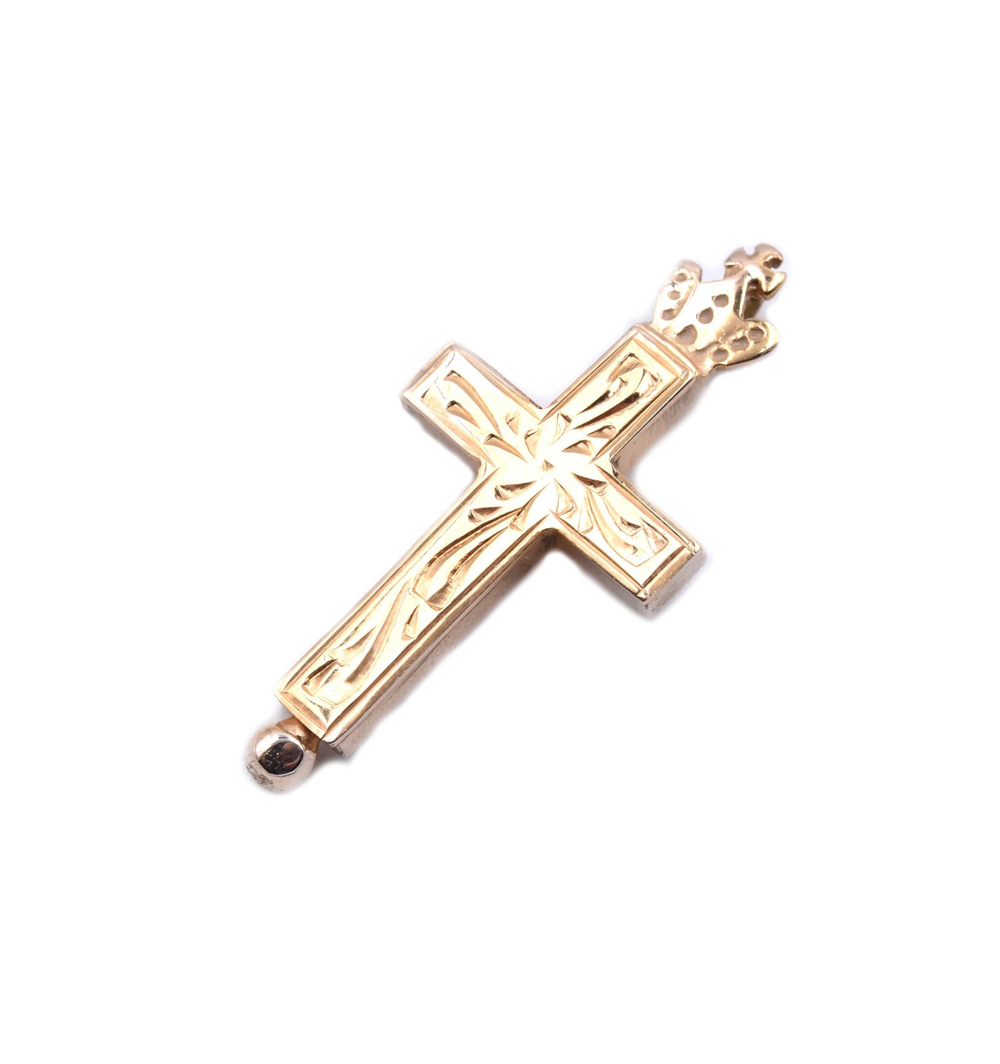 14 Karat Yellow Gold Cross Pendant Engraved “Jerusalem” In Excellent Condition In Scottsdale, AZ