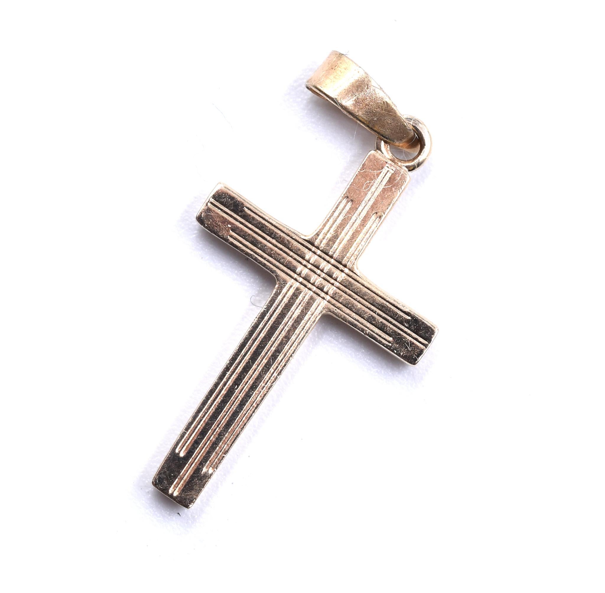 14 Karat Yellow Gold Cross Pendant In Excellent Condition In Scottsdale, AZ