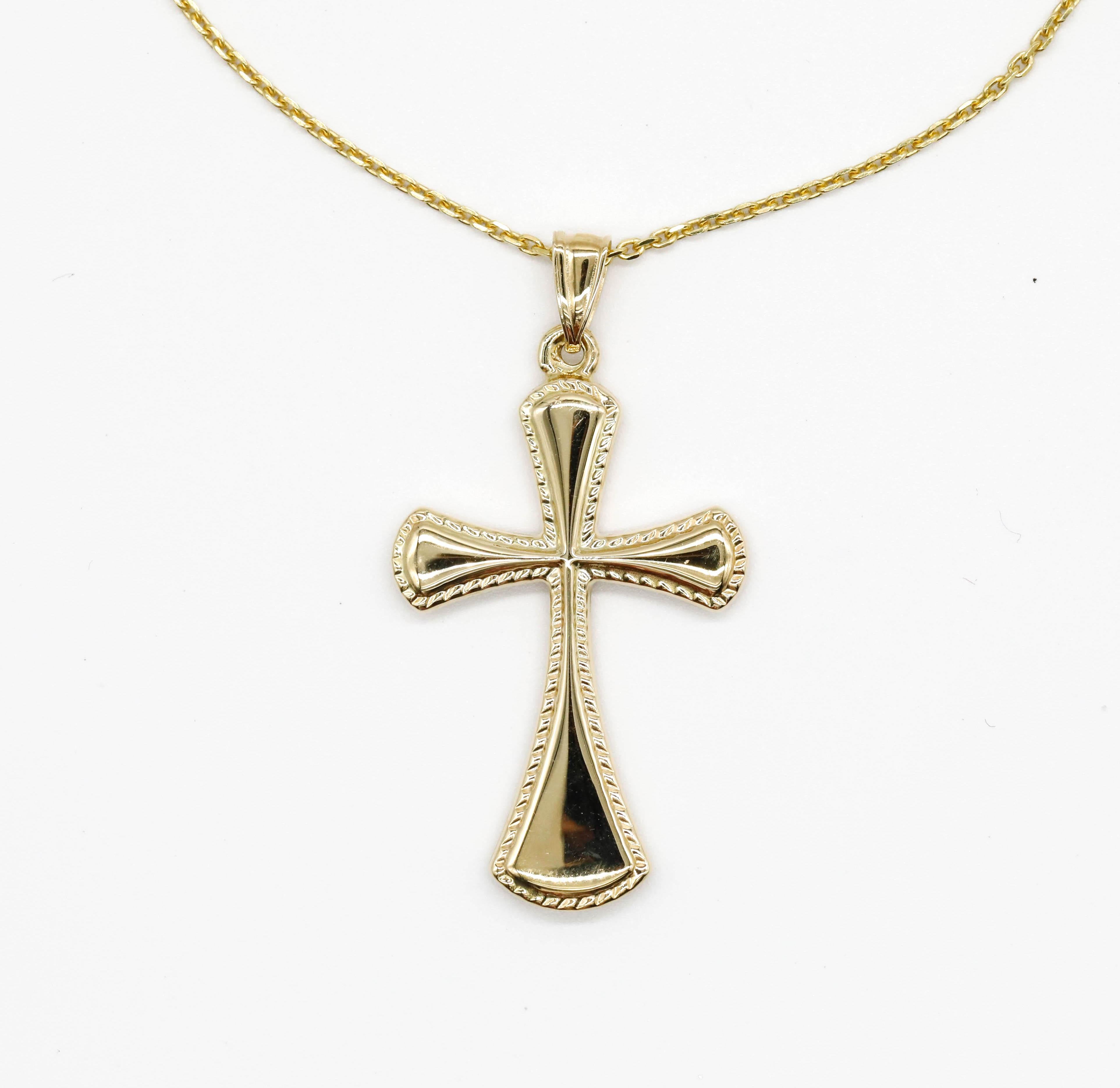 Contemporary 14 Karat Yellow Gold Cross Pendant