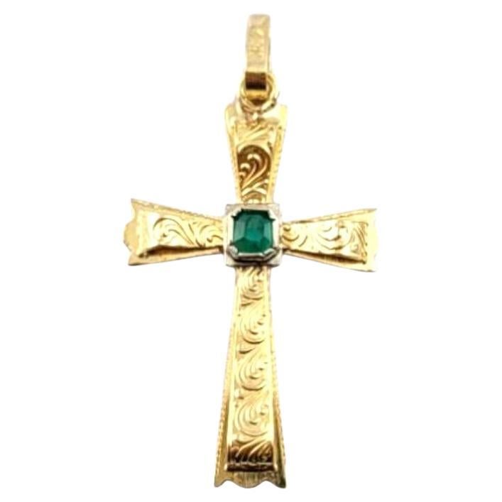 14 Karat Yellow Gold Cross Pendant with Green Stone #21518