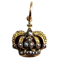 14 Karat Yellow Gold Crown Pendant with Pearls #24243