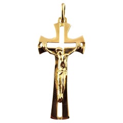 14 Karat Yellow Gold Crucifix Pendant #18539