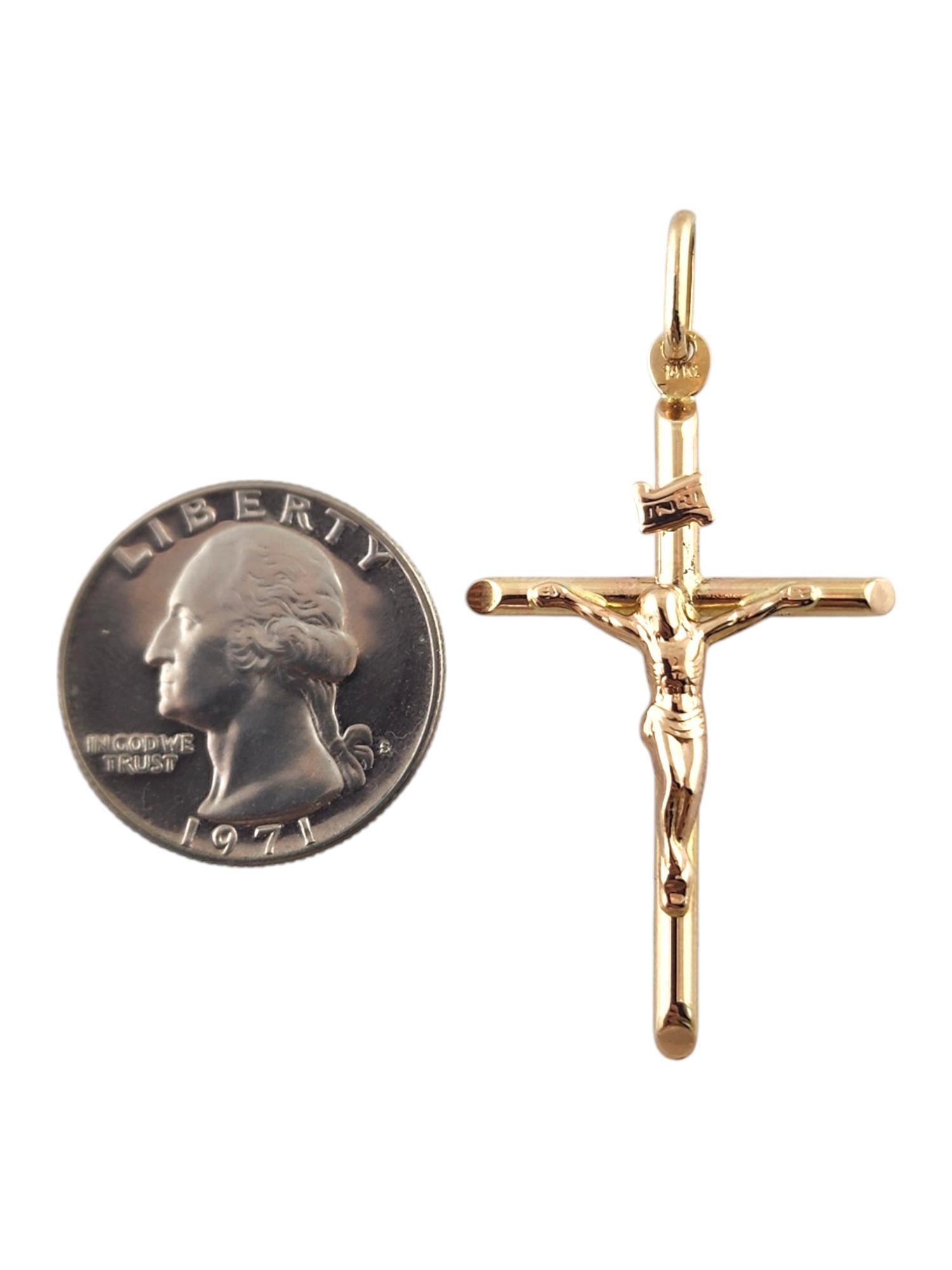 14 Karat Yellow Gold Crucifix Pendant #19296 For Sale 1