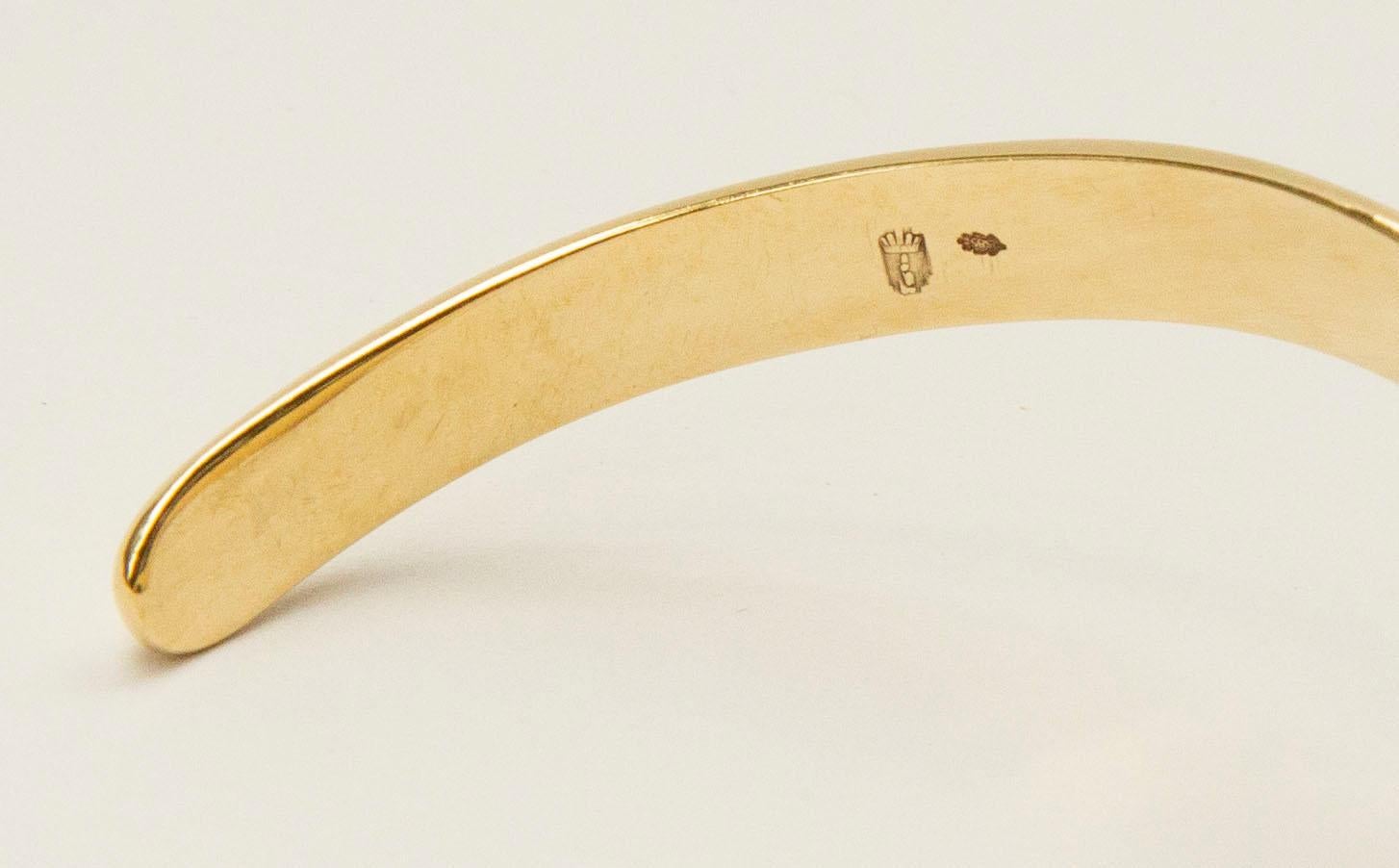 14 Karat Yellow Gold Cuff Bracelet Scandinavian Modern Minimalist Design For Sale 6