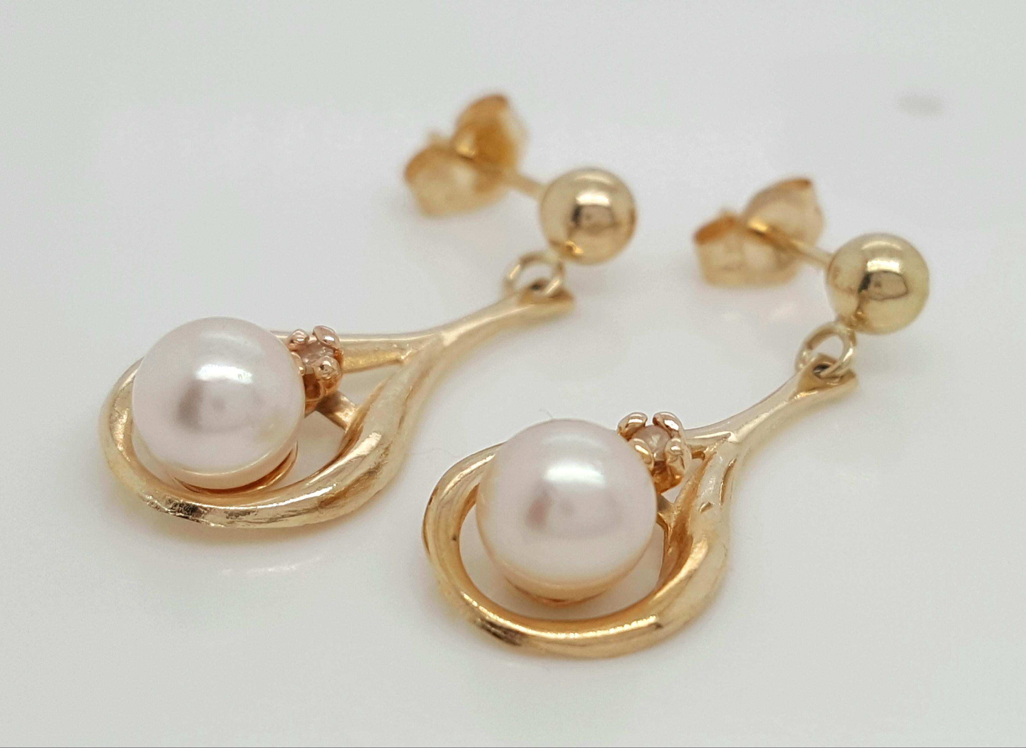 Women's or Men's 14 Karat Yellow Gold Cultured Akoya Pearl Dangle Earrings For Sale