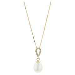 14 Karat Yellow Gold Cultured Freshwater Pearl and Diamond Drop Necklace