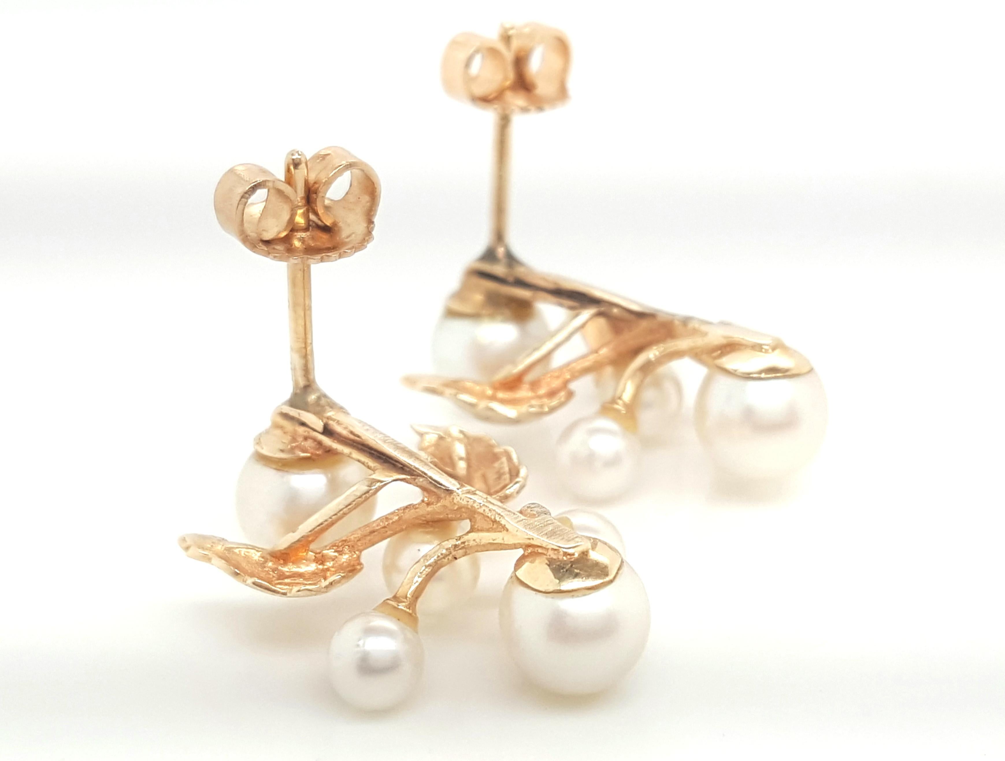 Retro 14 Karat Yellow Gold Cultured Pearl Cluster Grapevine Earrings For Sale