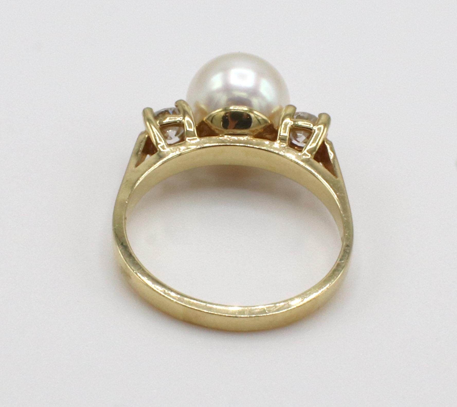 14 Karat Yellow Gold Cultured Pearl & Diamond Cocktail Ring In Excellent Condition In  Baltimore, MD