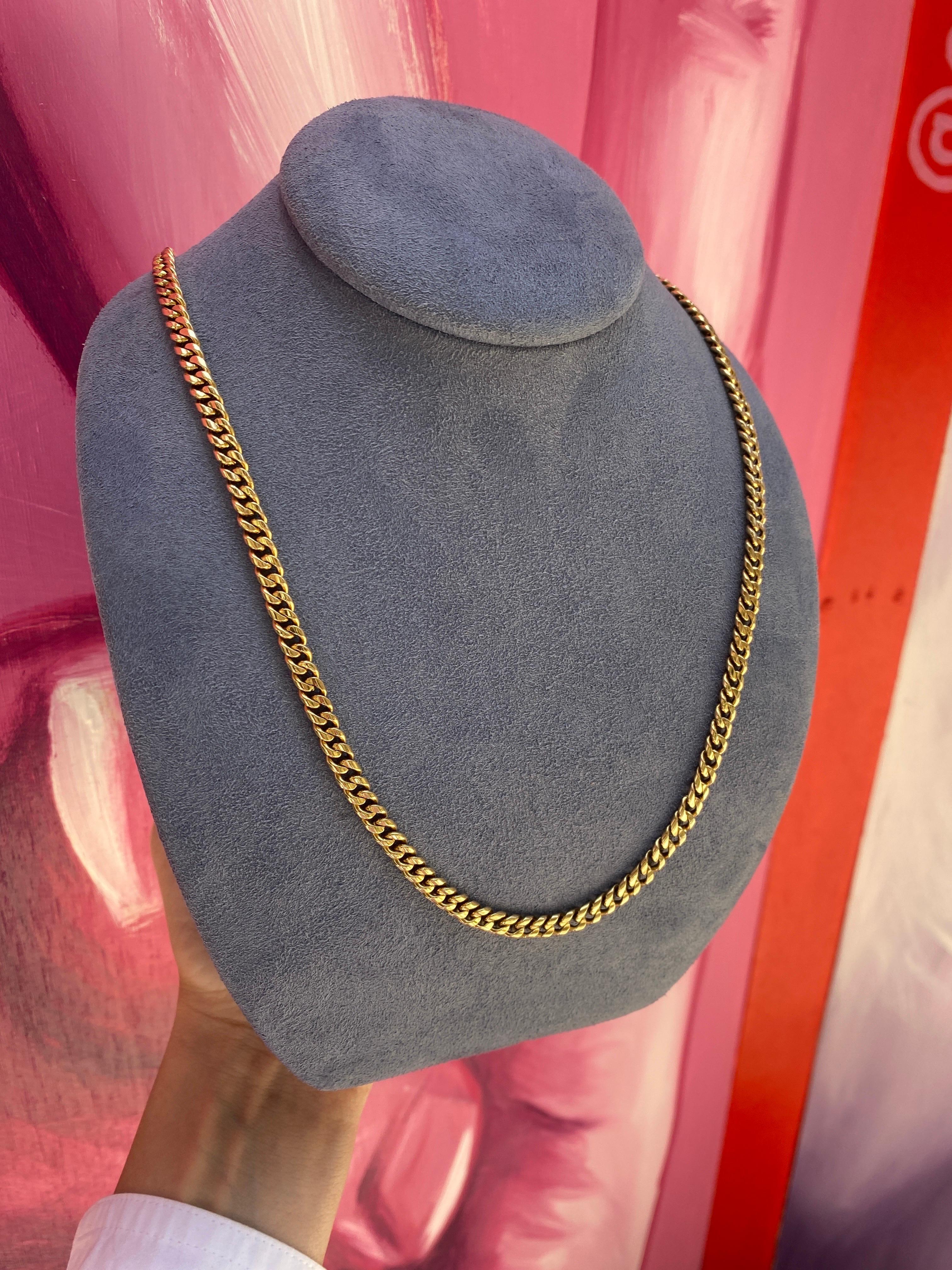 14 Karat Yellow Gold Curb Chain Necklace In Excellent Condition In Houston, TX