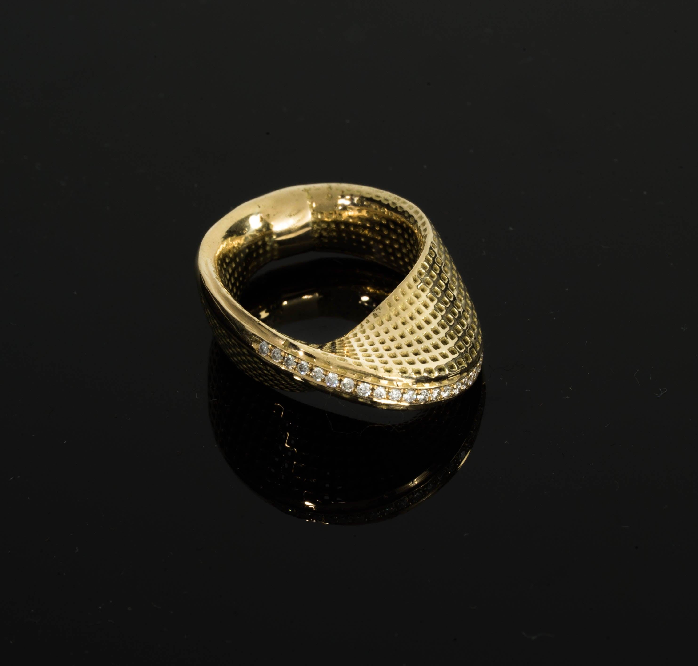 For Sale:  14 Karat Yellow Gold Diamond Dainty Slim Mobius Ring 3
