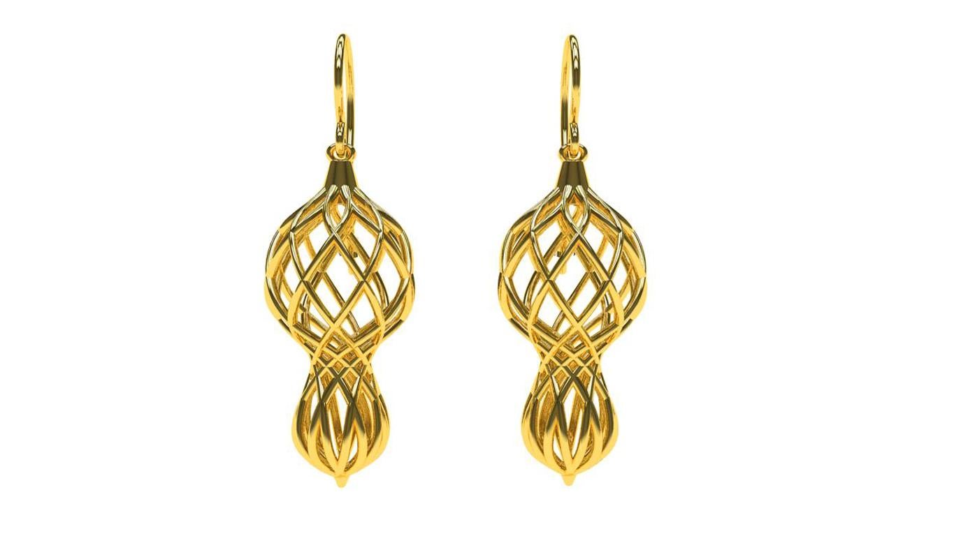 Designer Tiffany, Thomas Kurilla  Inspiré par la géométrie arabe, il a inventé ça. Série de boucles d'oreilles dentelle Arabesque : Ces boucles d'oreilles en or jaune 14 carats sont le fruit d'un certain nombre d'inspirations. J'utilise mes idées