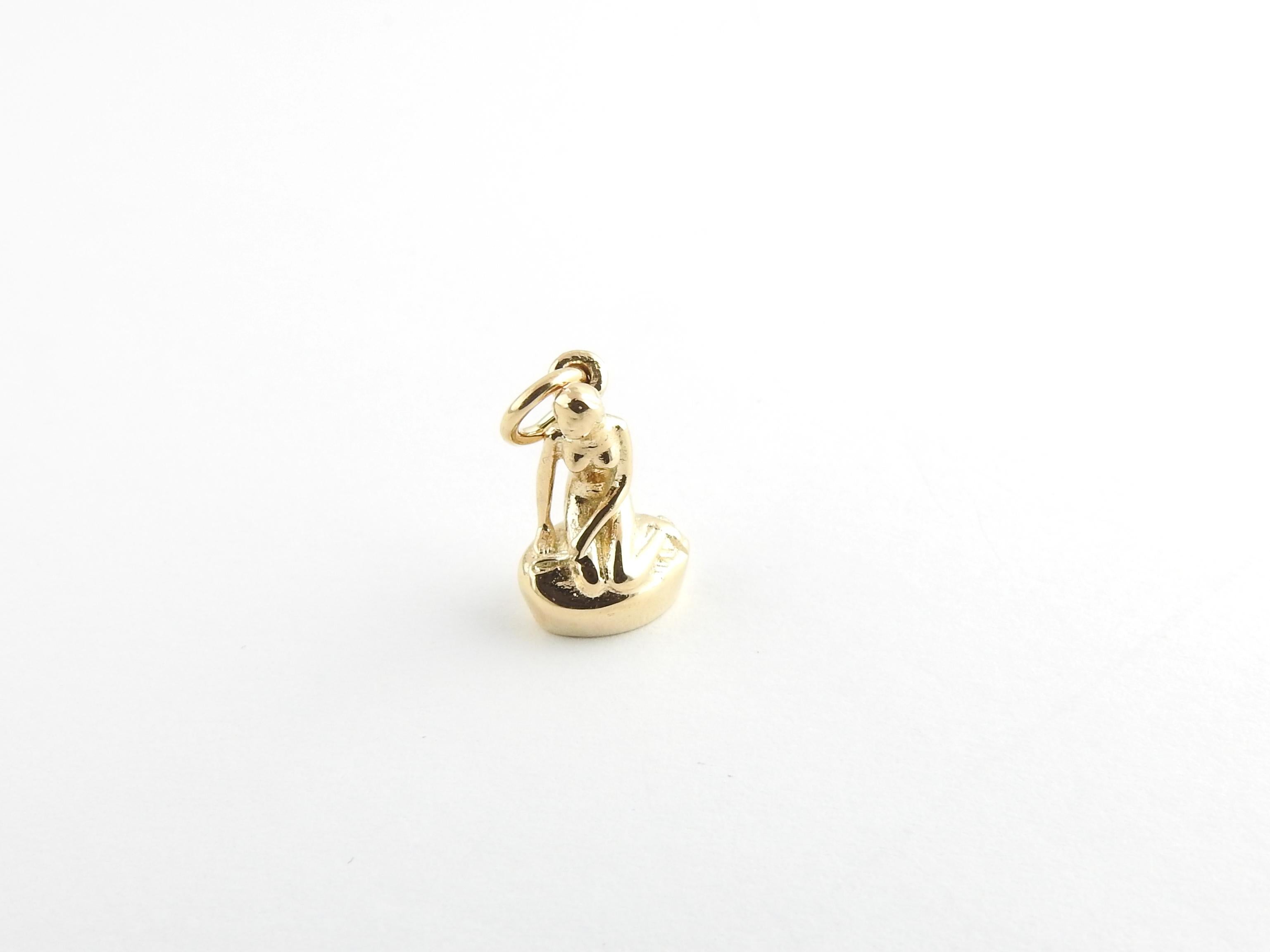 Vintage 14 Karat Yellow Gold Denmark Little Mermaid Charm

The Little Mermaid is a bronze statue in Copenhagen, Denmark that depicts a mermaid becoming human.

This lovely charm features the iconic statue crafted in beautifully detailed 14K yellow