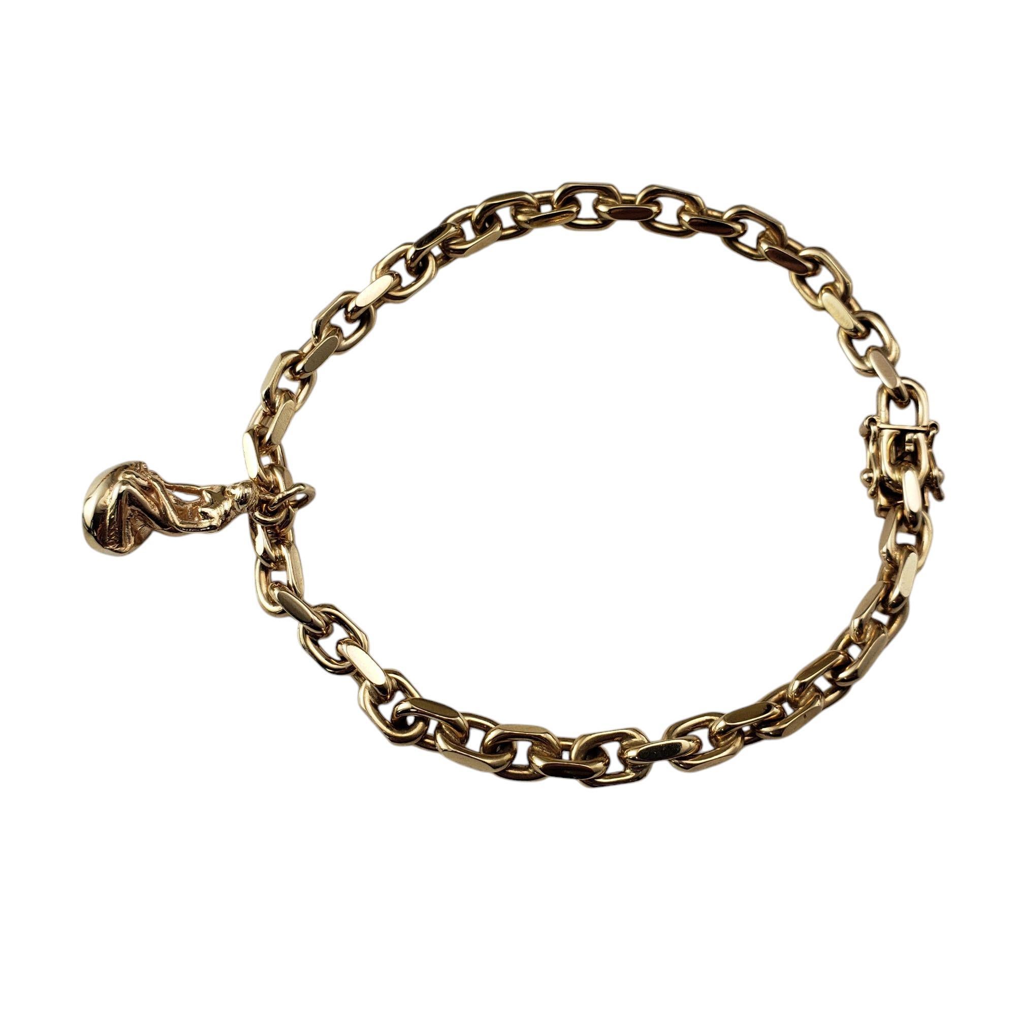 14 Karat Yellow Gold Denmark Little Mermaid Charm Link Bracelet #20922 In Good Condition For Sale In Washington Depot, CT