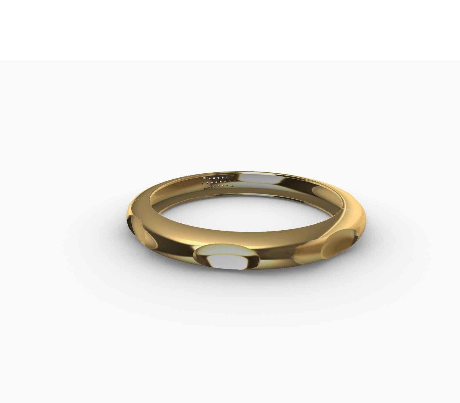 Round Cut 14 Karat Yellow Gold 9 mm  Diamond 7 Ovals Bangle Bracelet For Sale