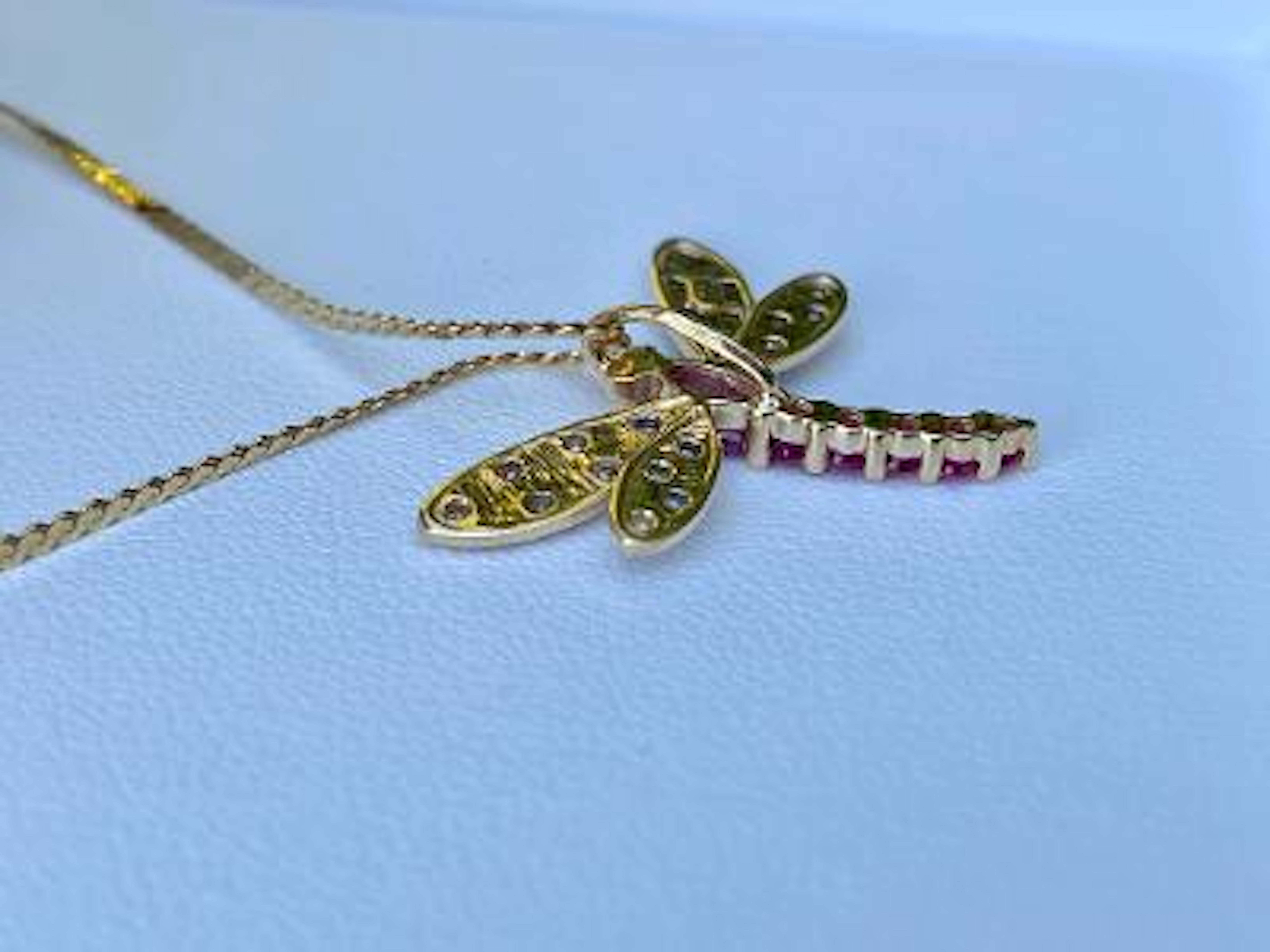 14 Karat Yellow Gold Diamond and Ruby Dragonfly Pendant on Balestra Italy Chain In Good Condition In Tustin, CA