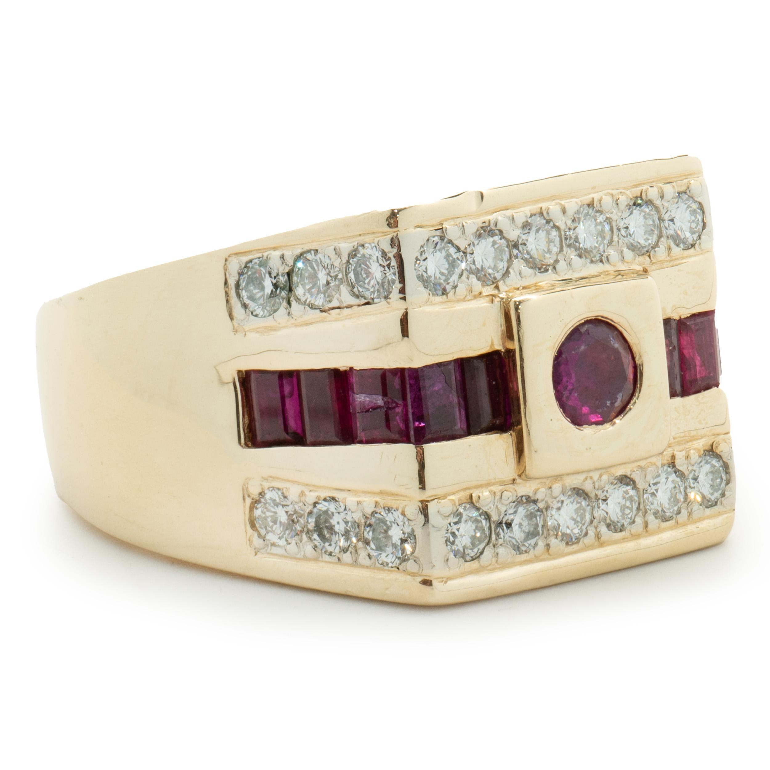 14 Karat Yellow Gold Diamond and Ruby Three Row Signet Style Ring In Excellent Condition For Sale In Scottsdale, AZ