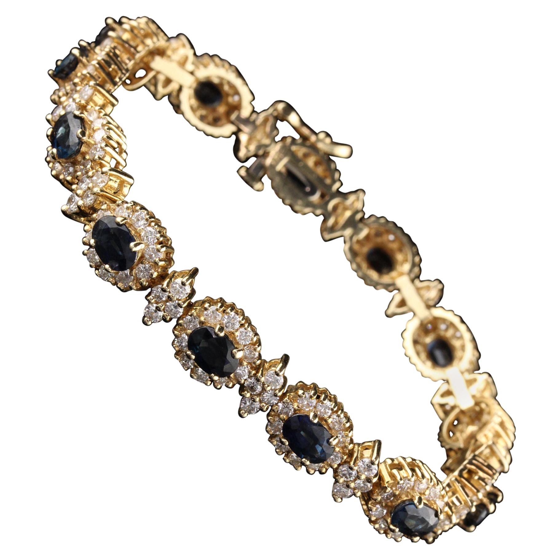 Early 2000s Modern Bracelets 117 For Sale at 1stdibs