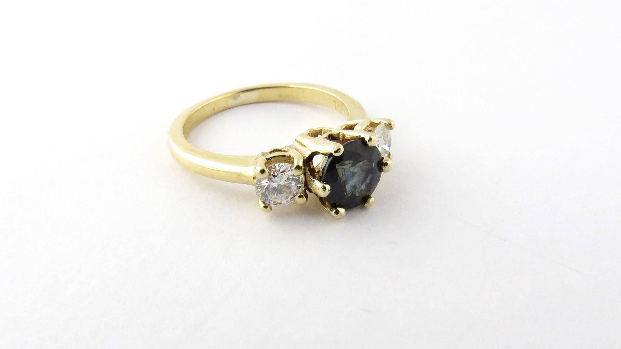Round Cut 14 Karat Yellow Gold Diamond and Sapphire Ring