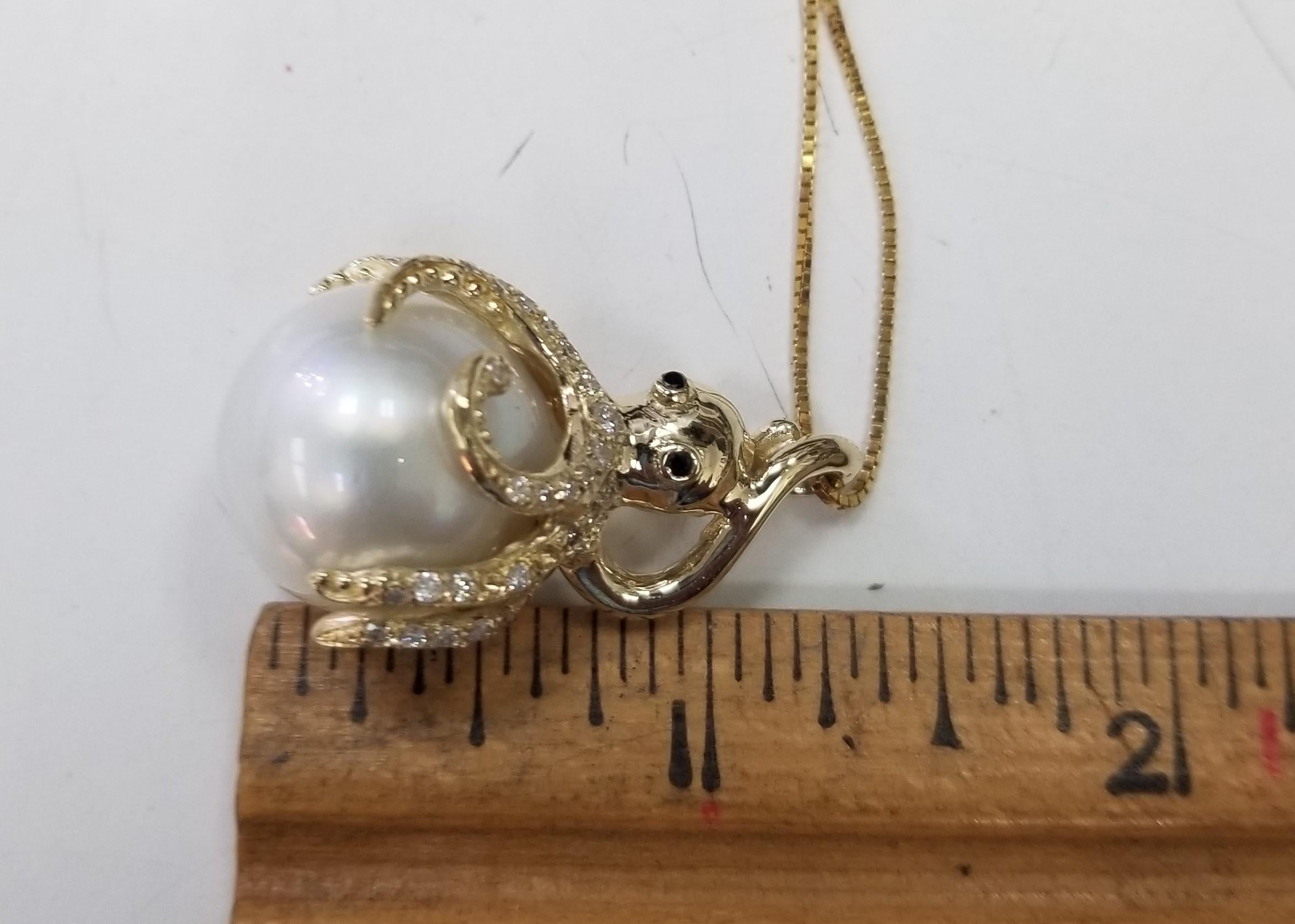 Women's or Men's 14 Karat Yellow Gold Diamond and South Sea Pearl 