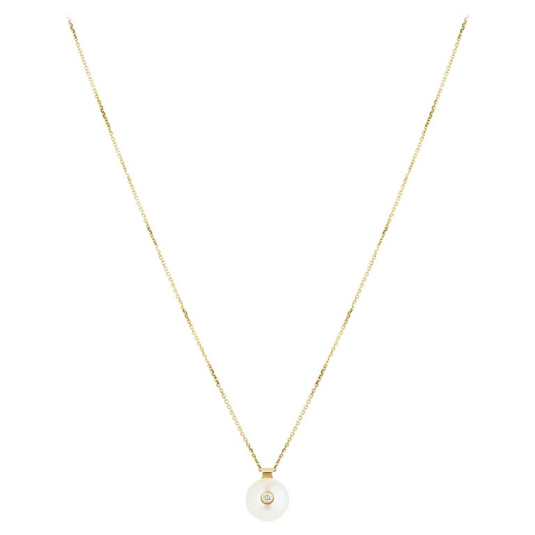 14 Karat Yellow Gold Diamond and White Pearl Necklace For Sale at 1stDibs