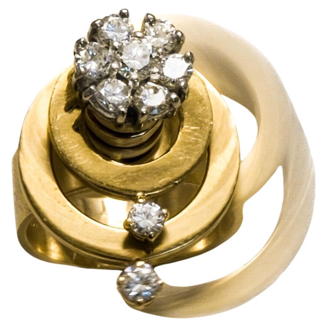 Retro Articulated 14 Karat Yellow Gold Diamond Cluster Spinner Ring For Sale