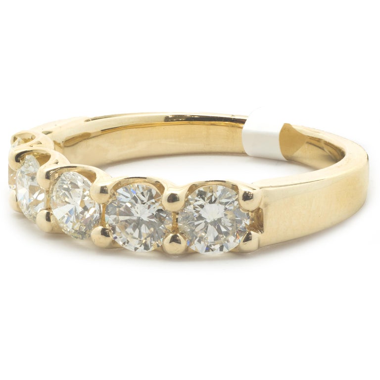 14 Karat Yellow Gold Diamond Band For Sale at 1stDibs