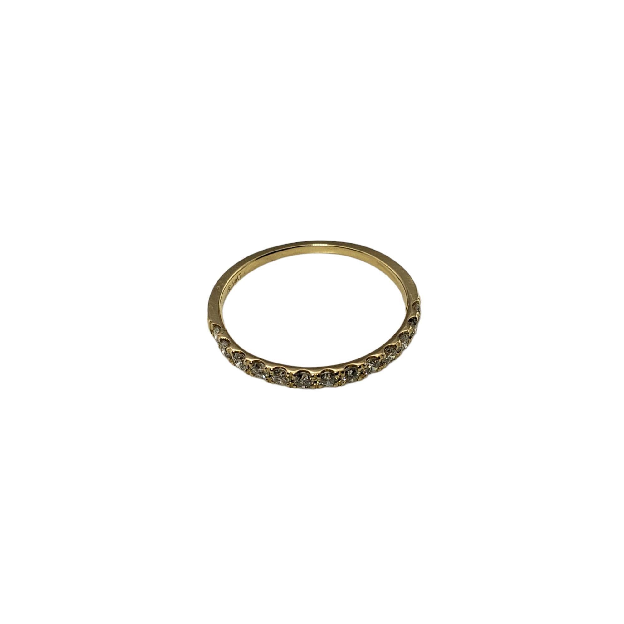 14 Karat Yellow Gold Diamond Band Ring For Sale 2
