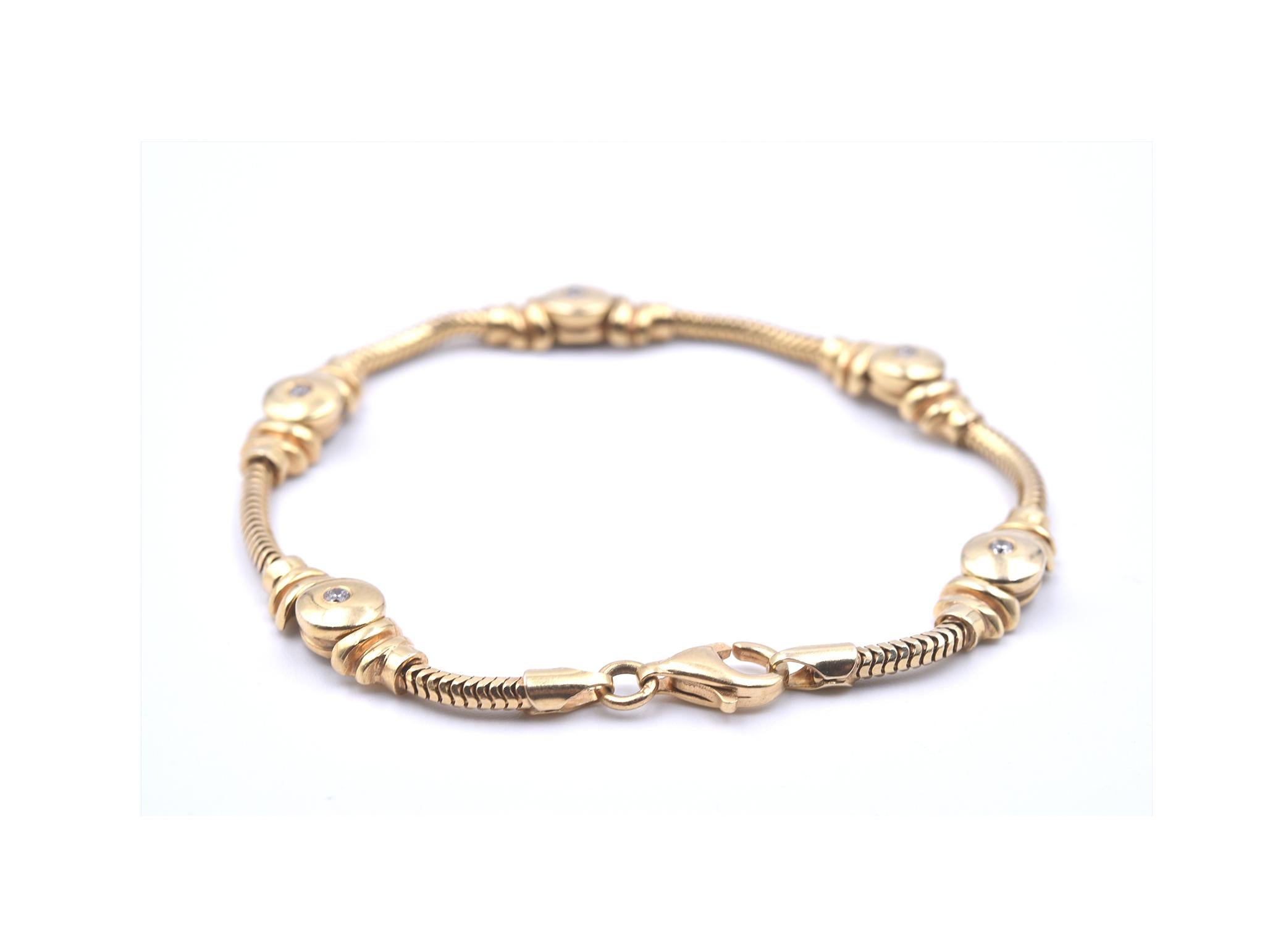 14 Karat Yellow Gold Diamond Bracelet im Zustand „Hervorragend“ in Scottsdale, AZ