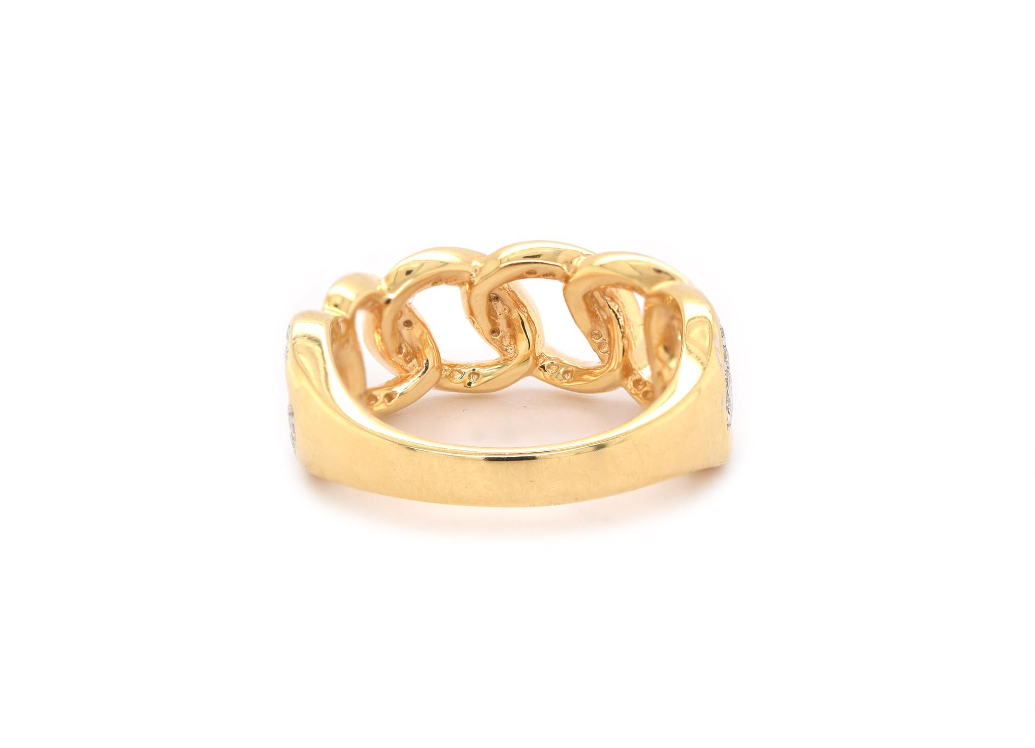 14 Karat Yellow Gold Diamond Circle Link Band In Excellent Condition For Sale In Scottsdale, AZ