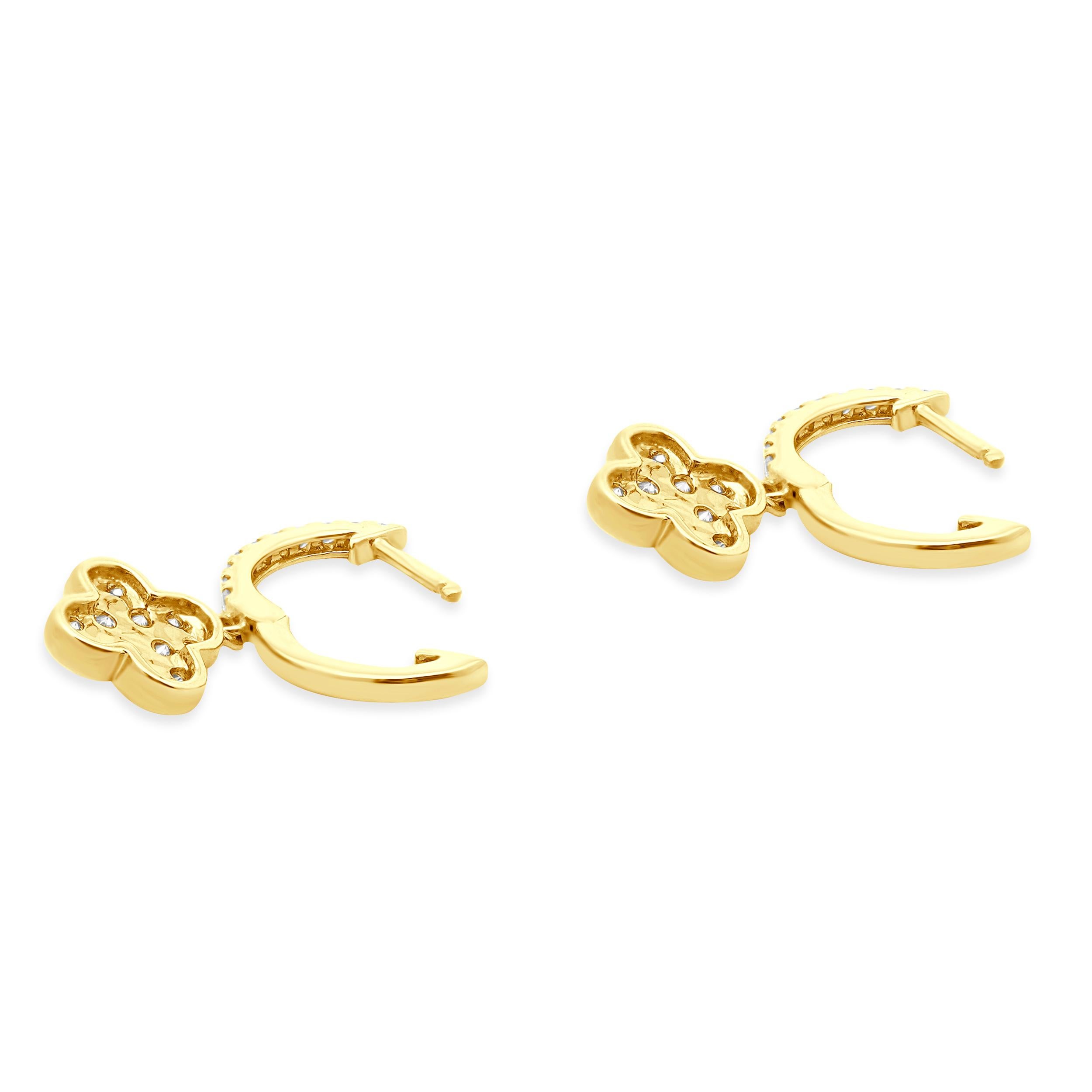 Taille ronde Boucles d'oreilles pendantes trèfle en or jaune 14 carats avec diamants en vente