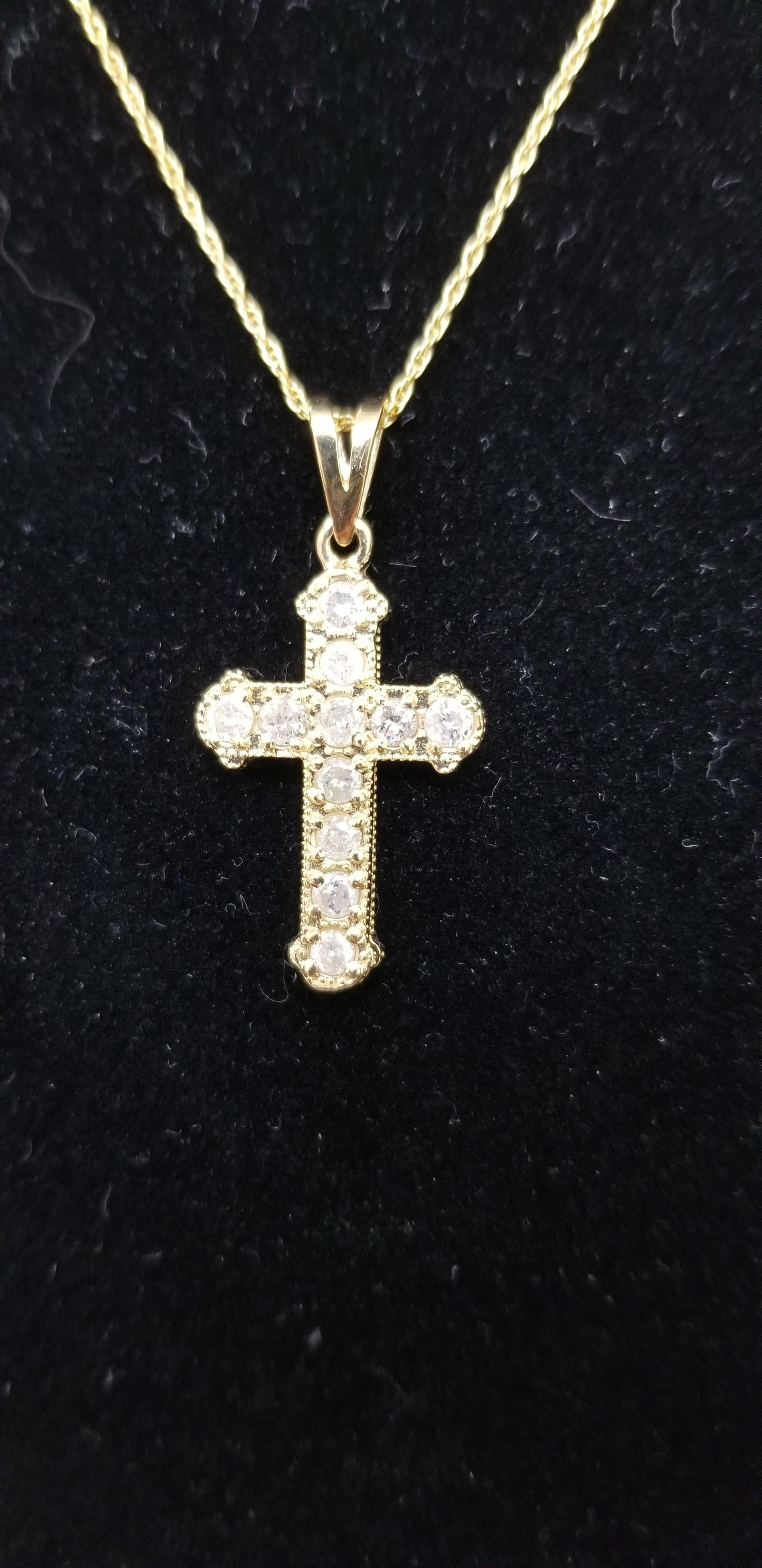 Baroque 14 Karat Yellow Gold Diamond Cross