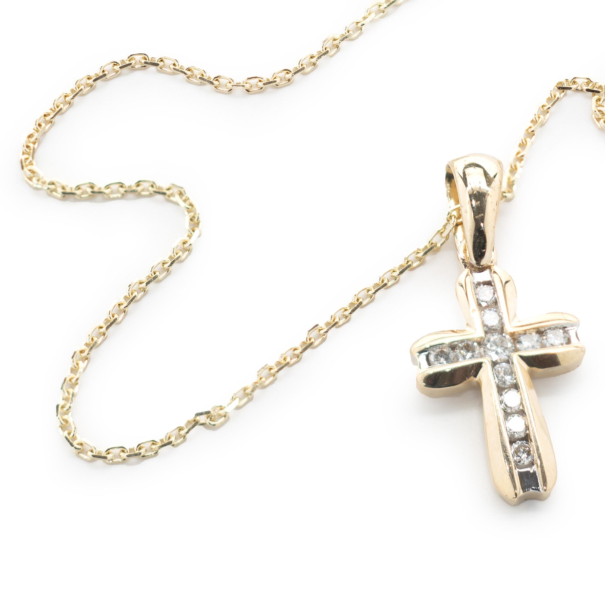 Round Cut 14 Karat Yellow Gold Diamond Cross Necklace