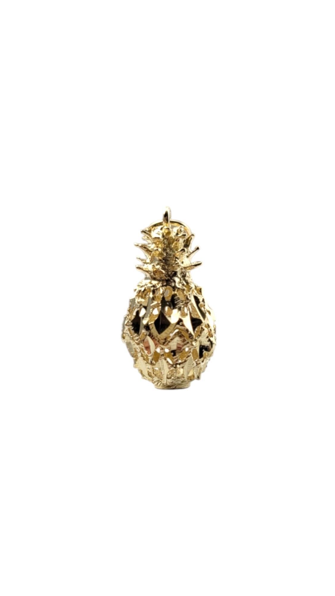 14 Karat Yellow Gold Diamond Cut Pineapple Charm #20859 In Good Condition For Sale In Washington Depot, CT