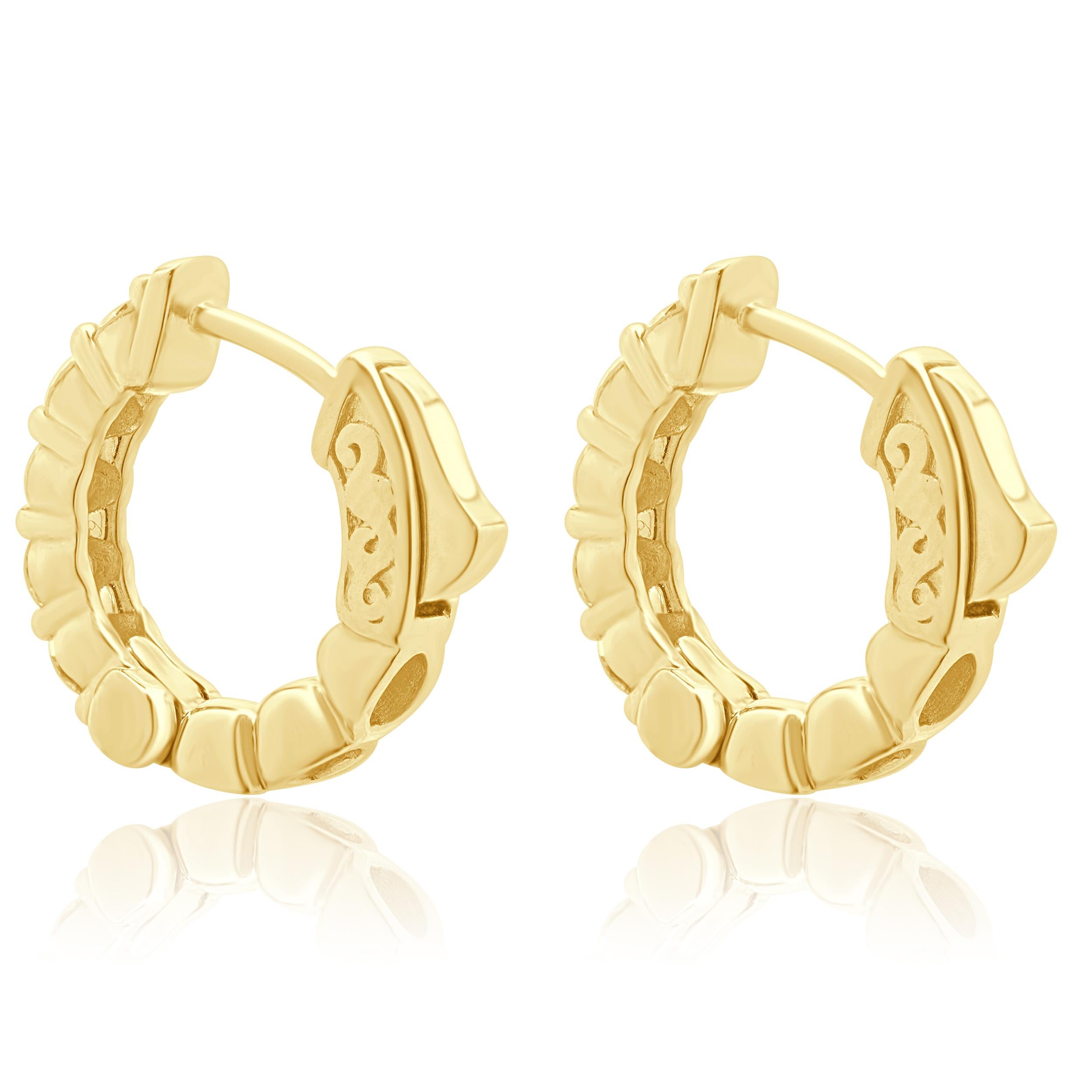 Taille ronde Boucles d'oreilles or jaune 14 carats et diamants en vente