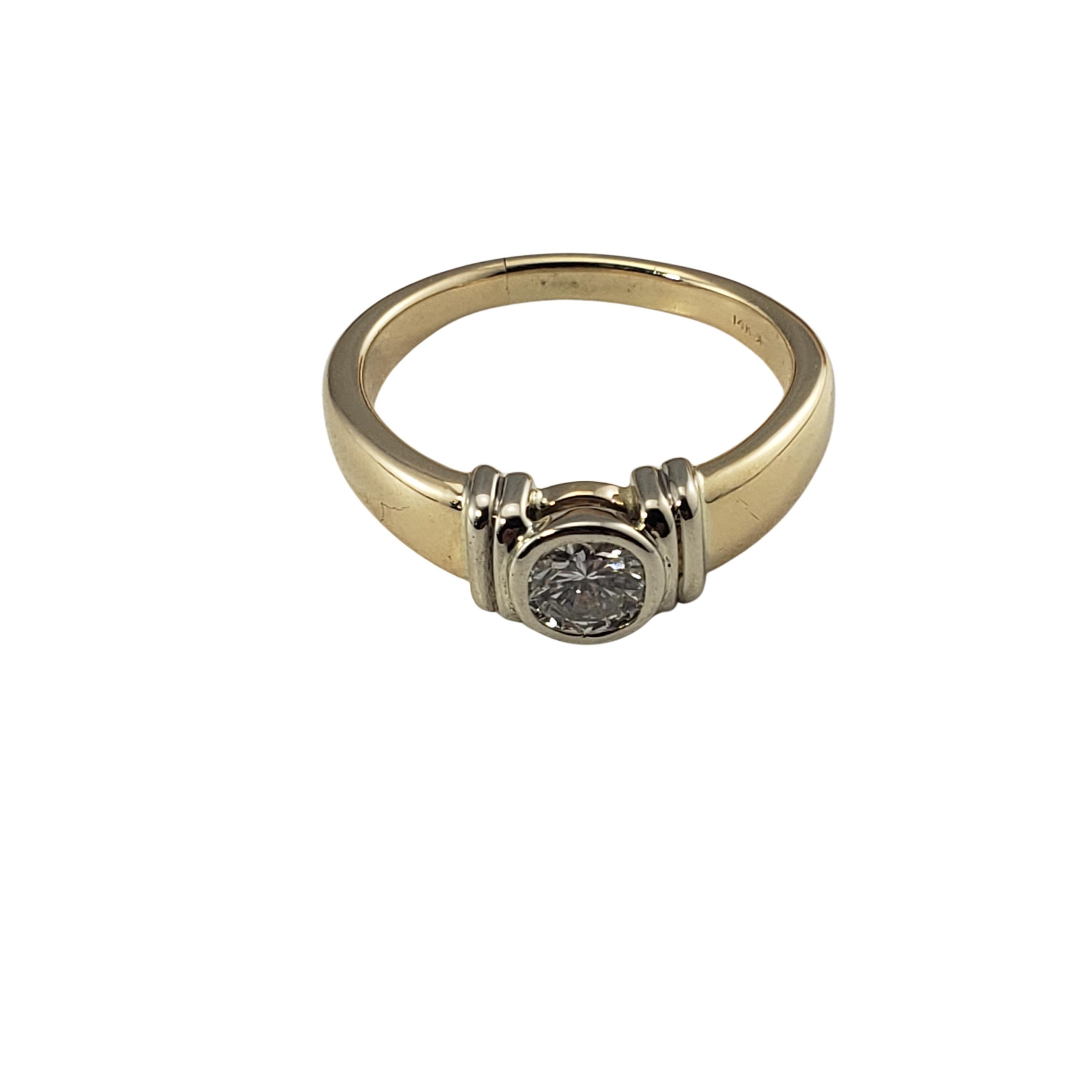 14 Karat Yellow Gold Diamond Engagement Ring Size 9.25-

This sparkling ring features one round brilliant cut diamond set in classic 14K yellow gold.  Shank:  2 mm.

Approximate total diamond weight:  .50 ct.

Diamond color:  H

Diamond clarity: 